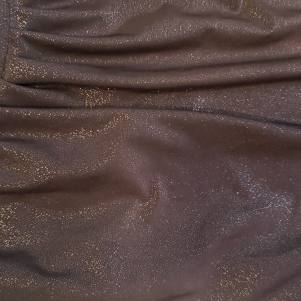 Tank top 🥳 - Picture 2 of 3